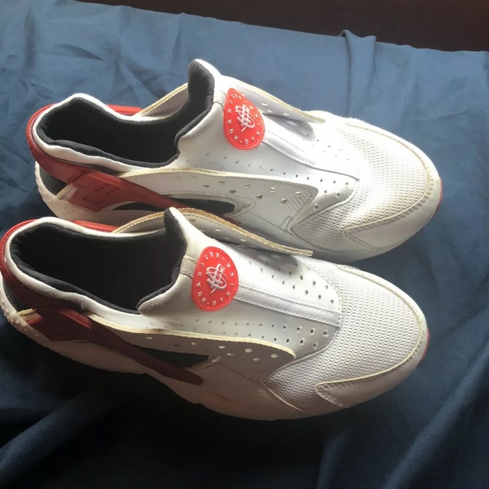 White, red, blue Huarache by Nike size 5.5